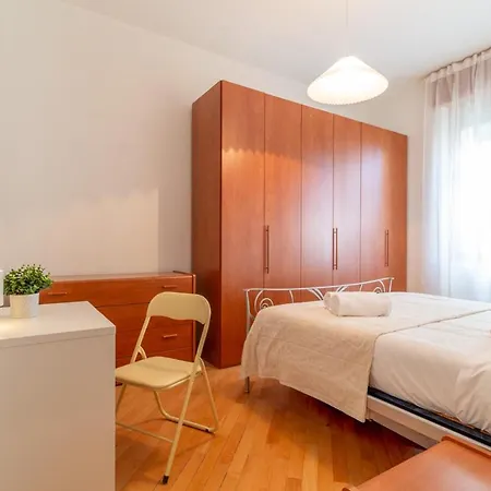15' A Piedi Dal Centro - Metro M4 Tricolore Apartmán *